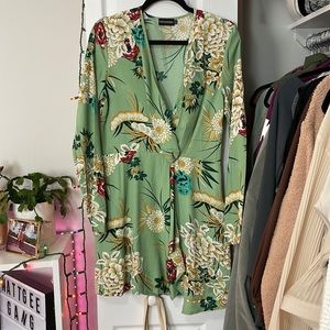 Pretty Little Thing Green Floral Party Dress